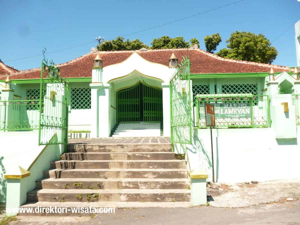 Masjid Laweyan, 1. Masjid Laweyan, 2. Seni Batik Laweyan, 3. Pasar Laweyan, 4. Makam Pejabat Pajang, 5. Makam Sultan Hadiwijaya, 6. Bandar Kabanaran