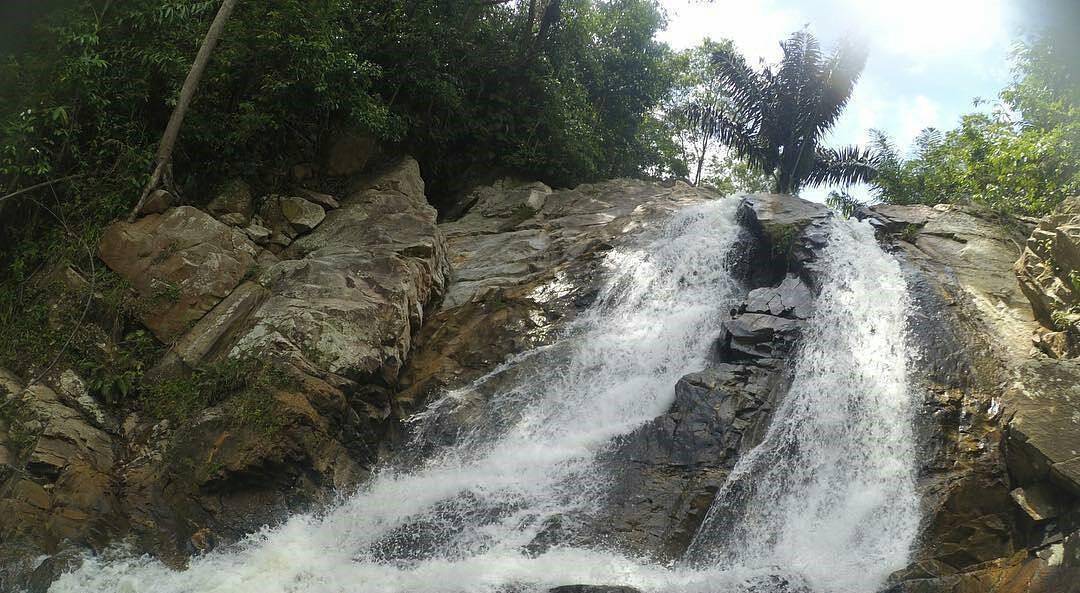 Air Terjun Pagasan, 1. Bukit Blitarejo, 2. Air Terjun Pagasan, 3. Tugu Selamat Datang Pringsewu, 4. Bukit Pangonan, 5. Kolam Renang Paris, 6. Gua Maria Padang Bulan, 7. Bukit PJR, 8. Pura Giri Sutra Mandala