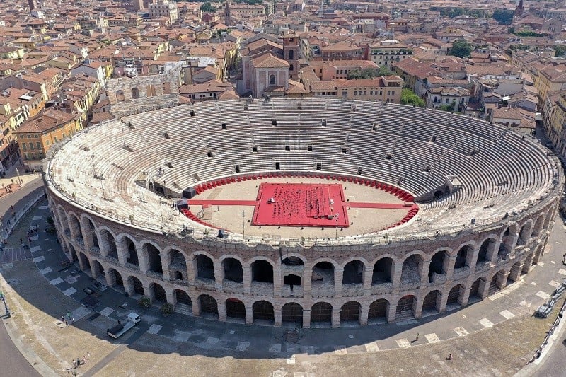 Arena Di Verona, 1. Pantheon, 2. Forum Romanum, 3. Herculaneum, 4. Ostia Antica, 5. Pompeii, 6. Colosseum, 7. Villa Hadrian, 8. Villa Dei Quintili, 9. Bath of Caracalla, 10. Arena Di Verona