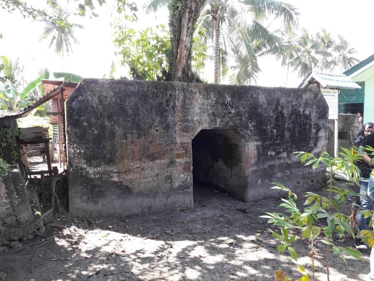 Bunker Jepang, 1. Monumen Perjuangan Rakyat, 2. Dahor Heritage Balikpapan, 3. Masjid Agung At-Taqwa Balikpapan, 4. Meriam Jepang, 5. Masjid Jami Adji Amir Hasanuddin, 6. Bunker Jepang, 7. Museum Kodam VI/Mulawarman, 8. Tugu Perdamaian dan Makam Simbolis, 9. Tugu Australia, 10. Sumur Mathilda