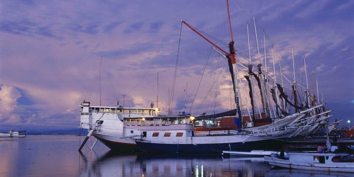 Pelabuhan Paotere, Cikal-Bakal Kerajaan Makassar, Peninggalan Kerajaan Makassar, 1. Benteng Somba Opu, 2. Pelabuhan Paotere, 3. Benteng Jumpandang (Benteng Fort Rotterdam), 4. Museum Balla Lompoa (Istana Gowa),  5. Masjid Katangka