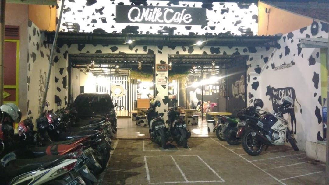 QMilk Café, 1. Boss’A Café, 2. Café WKWK Tegal, 3. Wijikopi, 4. Café Keboen, 5. QMilk Café, 6. Kedai Coffee Inn, 7. Tradisine Ngopi Coffee Shop, 8. Honey Café & Bakery, 9. Café Yaul, 10. Maju Milk Centre Tegal