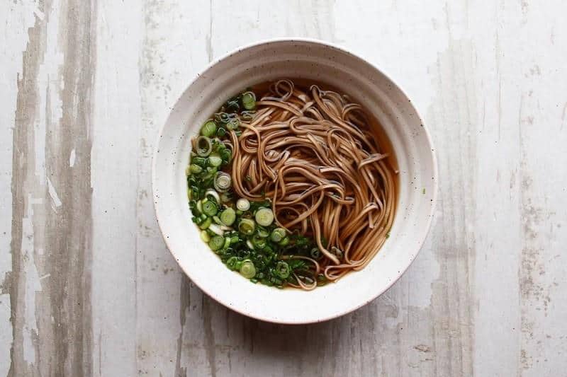 Toshikoshi Soba, 1. Datemaki, 2. Toshikoshi Soba, 3. Kuri Kinton, 5. Kamaboko, 6. Tazukuri, 7. Kuromame, Otafuku-mame, 8. Kazunoko, 9. Ozoni, 10. Zenzai, 11. Kinpira Gobo, 12. Kobumaki
