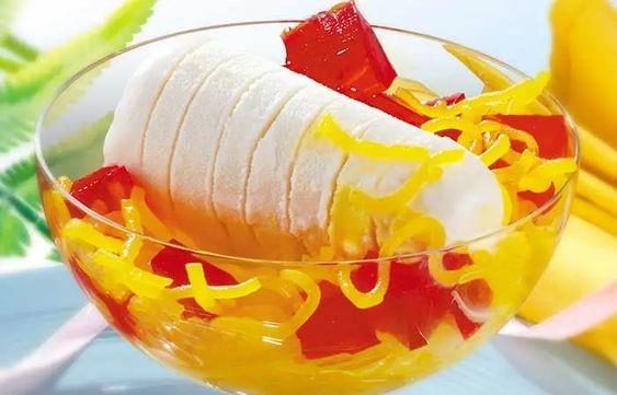 Karachi Falooda, 1. Sofiyani Biryani, 2. Tikka Samosa (Samosa Ayam), 3. Tandoori Cutlet, 4. Kebab Ghilafi, 5. Roti Gulung Pakistan, 6. Karachi Falooda