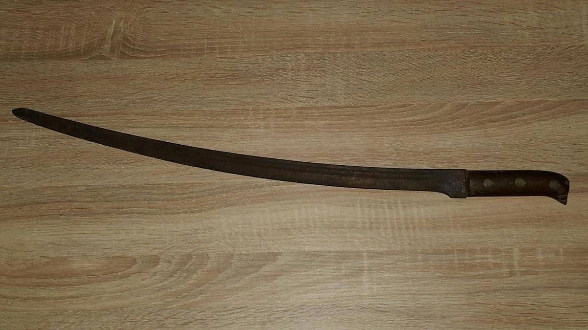 Klewang Hembrug, 2. Keris Palembang, 3. Kudok, 4. Tombak Trisula, 5. Klewang Hembrug
