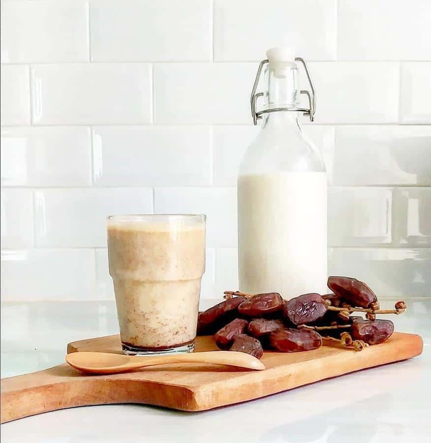 Susu Kurma