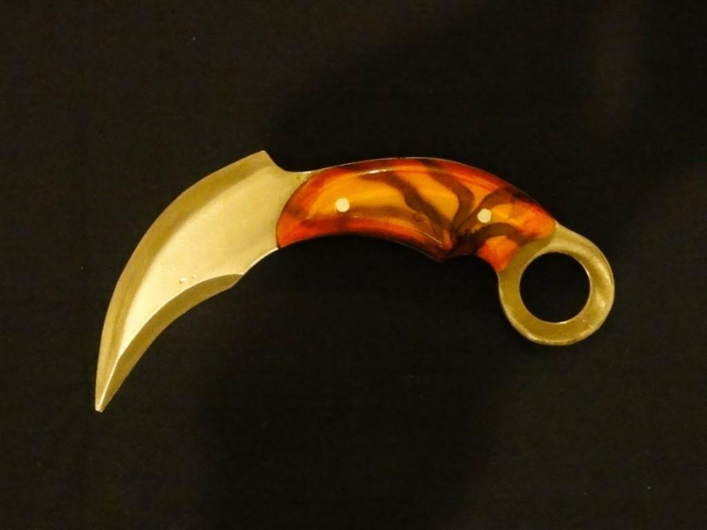 Skin, 2. Keris Palembang, 3. Kudok, 4. Tombak Trisula, 5. Klewang Hembrug
