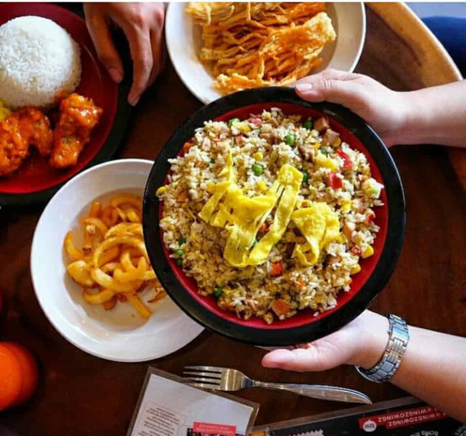 mex fried rice, 1. Combo 2, 2. Combo Deluxe, 3. Mozarella Stick, 4. Crazy Bowl, 5. Mex Fried Rice, 6. Happy Mushroom, 7. Combo Cofish, 8. Spaghetti with Paha Sambal Daun Jeruk, 9. Nutella Banana Crepes, 10. Choco Lava