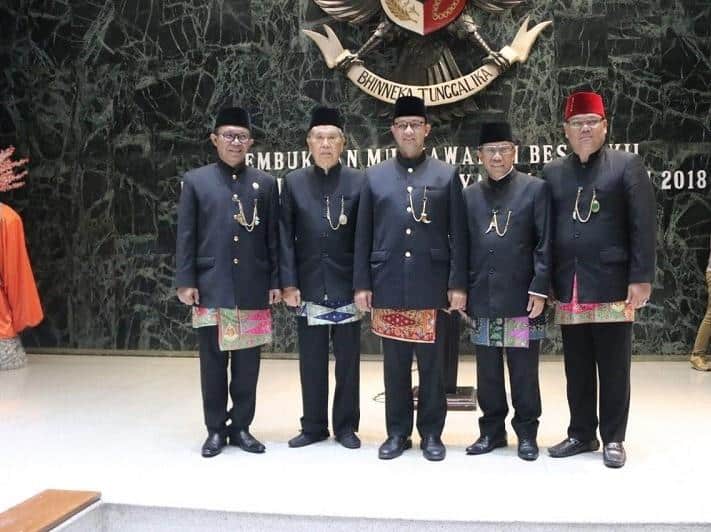 Baju Demang