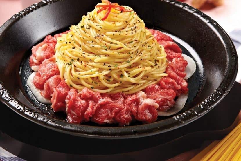 Beef Aglio Olio, 1. Salmon Pepper Rice, 2. Cheesy Omelette with Creamy Brown Sauces, 3. Curry Rice with Hamburg Steak & Egg, 4. Beef Aglio Olio, 5. Prime Tender, 6. BBQ Premium Beef & Hamburg, 7. Teriyaki Double Salmon, 8. Beef Yakiniku Don, 9. Red Velvet Mousse, 10. Tuna Salad