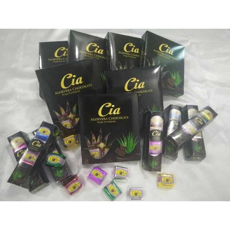 Coklat Lidah Buaya, 1. Bingke, 2. Coklat Lidah Buaya, 3. Kerupuk Amplang, 4. Manisan Kandis Salju, 5. Lempok Durian , 6. Minuman Lidah Buaya, 7. Kacang Piinatsu, 8. Sirup Sengkit, 9. Pisang Srikaya, 10. Kopi Sepok