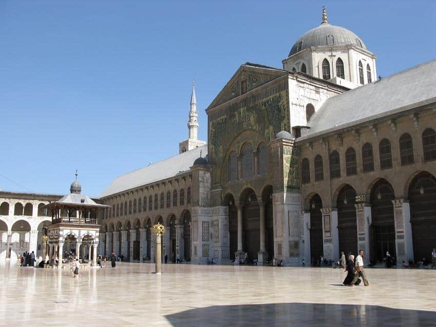 Kota Damaskus - Suriah, 1. Kota Damaskus - Suriah, 2. Kota Byblos – Lebanon, 3. Kota Jericho – Palestina, 4. Kota Aleppo – Syria, 5. Kota Luxor – Mesir, 6. Kota Athena – Yunani, 7. Kota Varanasi – India, 8. Kota Ray – Iran, 9. Kota Sidon – Lebanon, 10. Kota Luoyang – Republik Rakyat Tiongkok