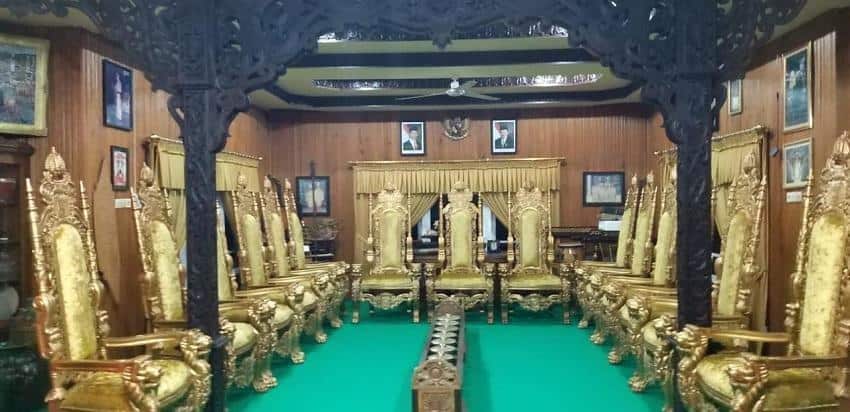 Pembagian Ruangan, Masyarakat Kalimantan Utara, Suku Tidung, Rumah Adat Baloy Mayo, Mitos Rumah Adat Baloy Mayo