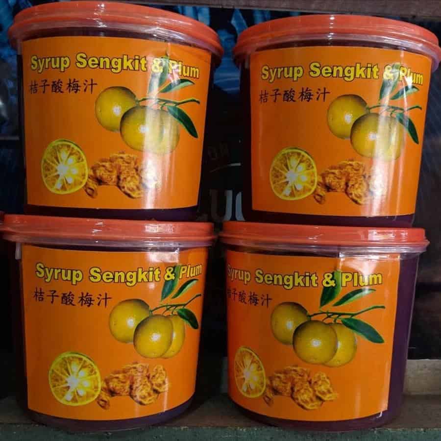 Sirup Sengkit, 1. Bingke, 2. Coklat Lidah Buaya, 3. Kerupuk Amplang, 4. Manisan Kandis Salju, 5. Lempok Durian , 6. Minuman Lidah Buaya, 7. Kacang Piinatsu, 8. Sirup Sengkit, 9. Pisang Srikaya, 10. Kopi Sepok