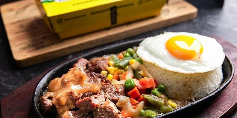 saikoro rice_, 1. Rib Eye Import New Zealand, 2. Wagyu Steak, 3. Blackpepper Steak, 4. Sirloin Double, 5. Tenderloin Single, 6. Chicken Pepper, 7. Chicken Single, 8. Steak Waroeng, 9. Calamary , 10. Beef Ricebox, 11. Saikoro, 12. Dory Grill, 13. Beef Slice Cheese Sauce, 14. Milkshake, 15. Orange Float