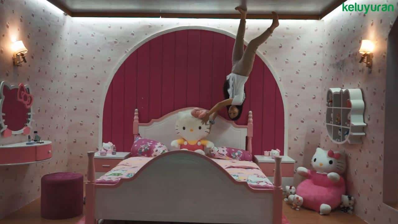 Wahana atau Spot Populer, Harga Tiket dan Jam Operasional, Fasilitas Upside Down World , Alamat dan Akses Transportasi, Hotel di Sekitar Upside Down World Bandung