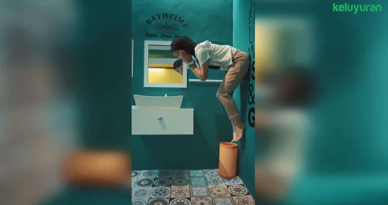 Wahana atau Spot Populer, Harga Tiket dan Jam Operasional, Fasilitas Upside Down World , Alamat dan Akses Transportasi, Hotel di Sekitar Upside Down World Bandung