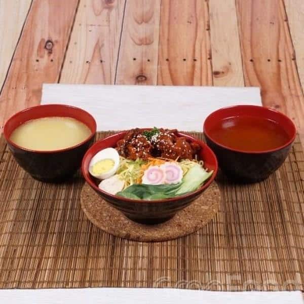 Ramen Inokitake, 1. Ramen Akhir Bulan, 2. Ramen Jamur, 3. Ramen Ebi Furai, 4. Ultimate Ramen, 5. Ramen Inokitake, 6. Ramen Katsu, 7. Yamien Ramen, 8. Karnivor Ramen, 9. Chicken Chasiu Ramen, 10. Mitoboru Ramen, 11. Hakkumai Niwatori, 12. Beef Donburi, 14. Hayashi Rice, 15. Gyoza Goreng