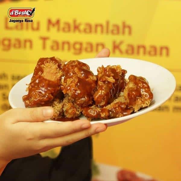 Sadas, 1. Paket Lubis (Nasi +Ayam), 2. Budas Keju, 3. Sadas, 4. Mozzadas, 5. Prekto, 6. Honey Cheese Chicken Burger, 7. Combo 3, 8. Potato Balls, 9. Spaghetti, 10. Chicken Strips