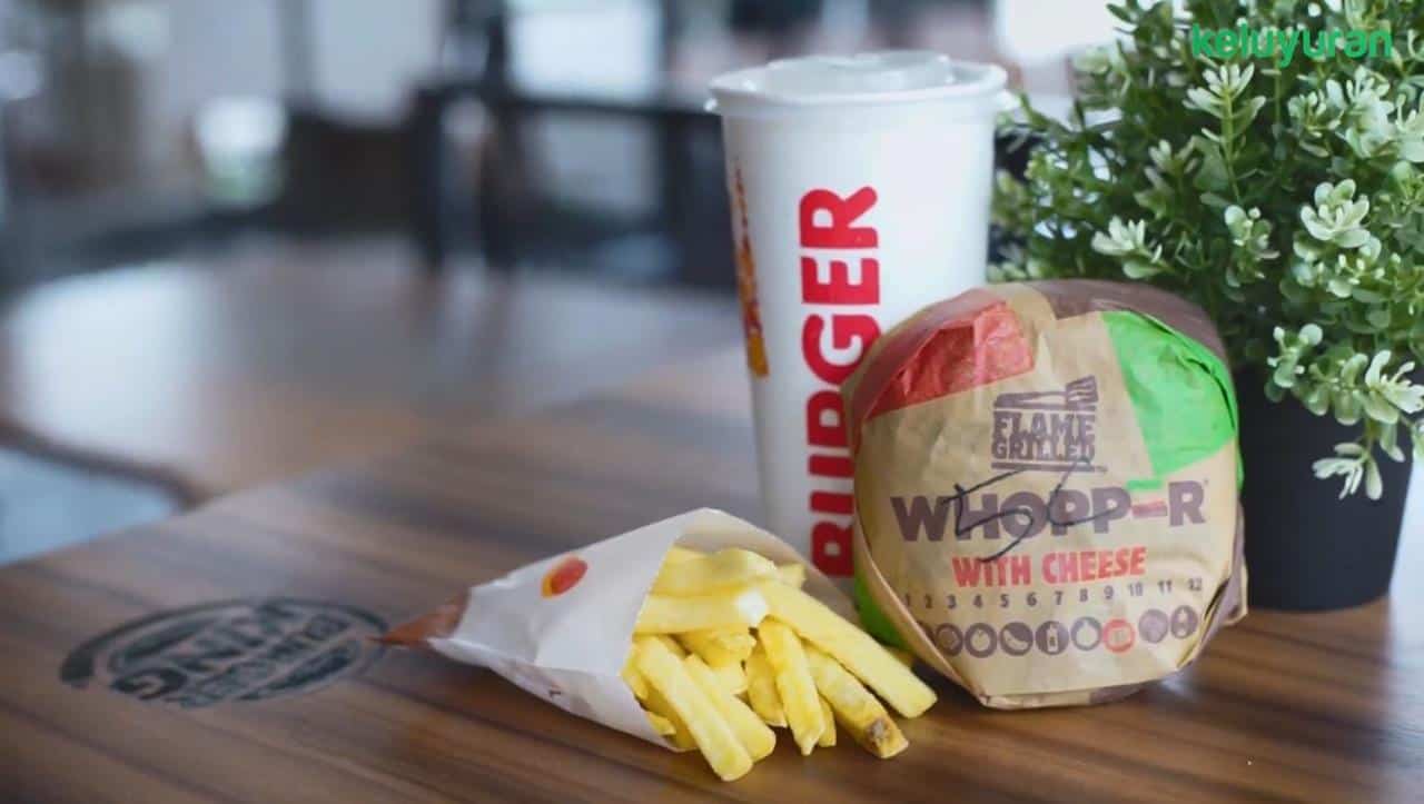 cara pesan burger king 4, Menu Burger King, Cara Pesan Menu Burger King, Tips Makan Burger, Jam Operasional dan Cabang Burger King di Kota Bandung