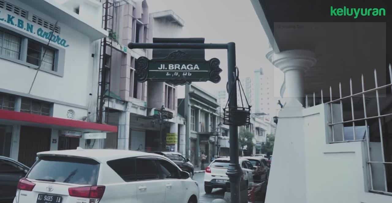 Spot Populer di Kawasan Braga, Kuliner Jalan Braga Bandung, Harga Tiket dan Jam Operasional, Fasilitas di Kawasan Braga, Alamat dan Akses Transportasi , Hotel dan Penginapan di Sekitar Braga