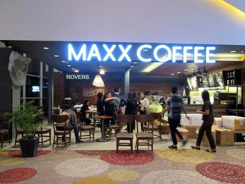 Maxx Coffee, 1. Sajiva Coffee and Ceramics, 2. Bengawan Solo Coffee, 3. Misbar_Tng, 4. Coffee Rider Cimone, 5. Roti Bakar 88, 6. Foresthree Coffee, 7. Retro Hits Cafe, 8. Djournal Coffee, 9. Maxx Coffee, 10. Janji Jiwa X Jiwa Toast