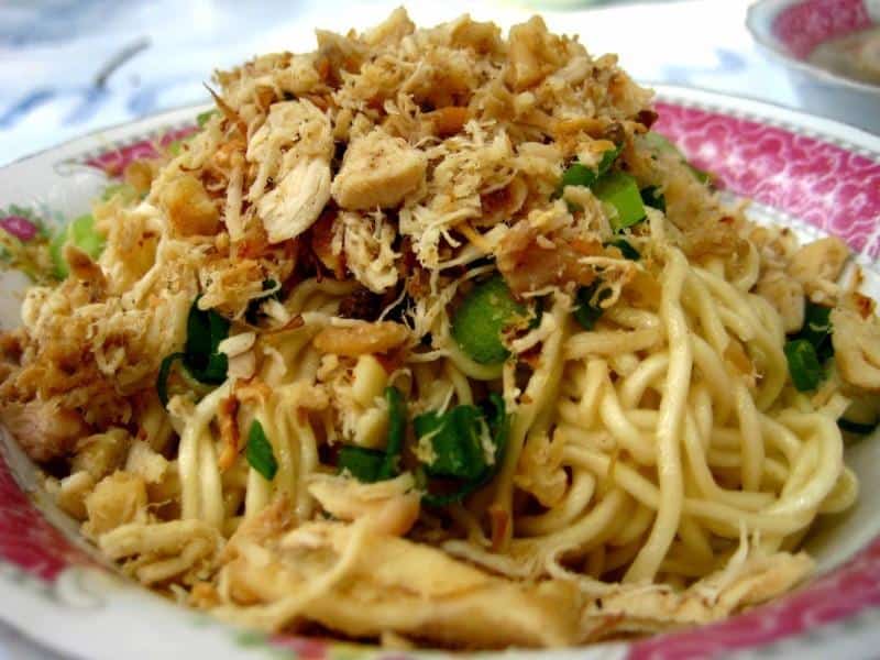 1. Sego Wiwit, 2. Sego Gudangan, 3. Nasi Trancam, 4. Nasi Tumpang Lethok, 5. Bakmi Miroso, 6. Swike Kodok, 7. Sop Ayam Pecok, 8. Soto Bebek dan Bebek Bacem, 9. Kepel Klaten, 10. Keripik Cakar, Belut dan Paru