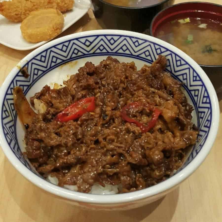 1. Black Pepper Beef Bowl (Sapi Lada Hitam) , 2. Teriyaki Chicken Bowl , 3. Yakiniku Beef Bowl, 4. Chicken Set, 5. Veggie Beef Bowl, 6. Ebi Shrimp Bowl, 7. Beef Bowl Egg Mayo, 8. Crispy Spinach Beef Bowl, 9. Red Hot Chili Beef Bowl, 10. Paket Kids Meal