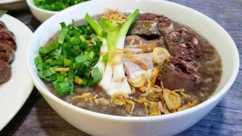 Chao-Long_, 1. Bubur Ayam, Indonesia, 2. Upma, India Selatan, 3. Bubur Lambuk, Malaysia, 4. Congee, Tiongkok, 5. Aseeda, Yaman, 6. Chok, Thailand, 7. Juk, Korea, 8. Okayu, Jepang, 9. Cháo Long, Vietnam, 10. Arroz Caldo, Filipina, 11. Dhindo, Nepal, 12. Harees, Arab Saudi