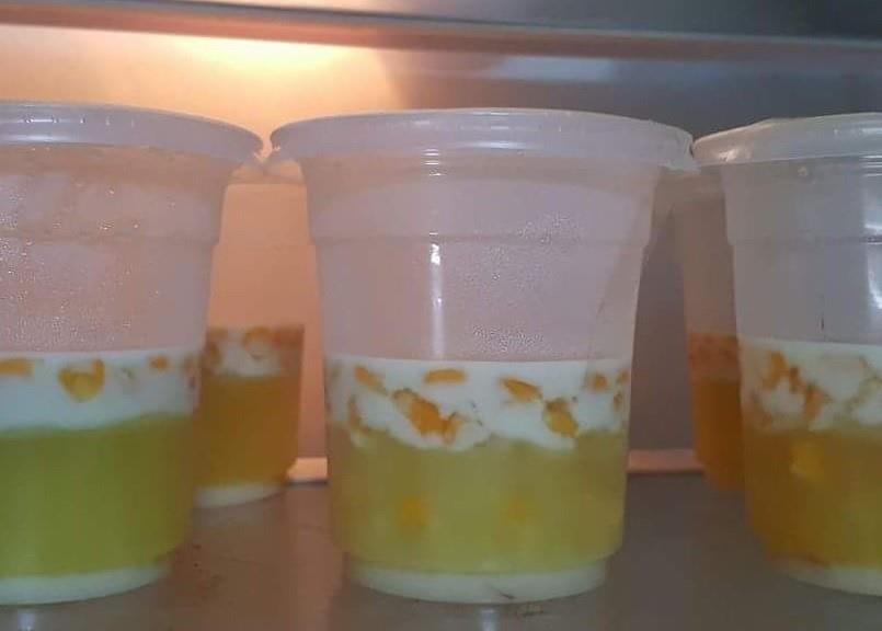 1. Es Teler, 2. Es Jagung, 3. Es Sari Kacang Hijau, 4. Es Buah Banjarmasin, 5. Es Nangka Selasih Banjar, 6. Es Lidah Buaya, 7. Sirup Limau Kuit, 8. Es Kacang Merah, 9. Teh Gaharu Banjarbaru, 10. Temulawak Sani, 11. Lahang Bambu