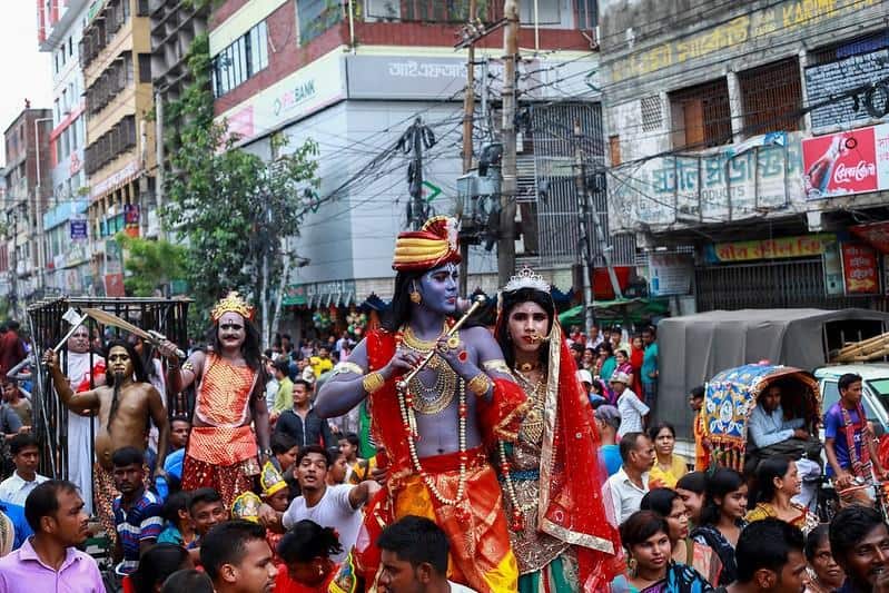 1. Festival Holi, 2. Festival Diwali, 3. Festival Durga Puja, 4. Festival Janmastami, 5. Festival Navaratri dan Dussehra, 6. Festival Ganesh Chaturthi, 7. Festival Kumbh Mela, 8. Festival Pushkar Camel Fair, 9. Festival Mahashivratri, 10. Festival Rakhsa Bandhan