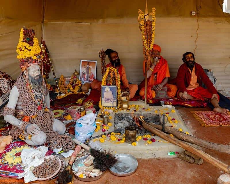 1. Festival Holi, 2. Festival Diwali, 3. Festival Durga Puja, 4. Festival Janmastami, 5. Festival Navaratri dan Dussehra, 6. Festival Ganesh Chaturthi, 7. Festival Kumbh Mela, 8. Festival Pushkar Camel Fair, 9. Festival Mahashivratri, 10. Festival Rakhsa Bandhan