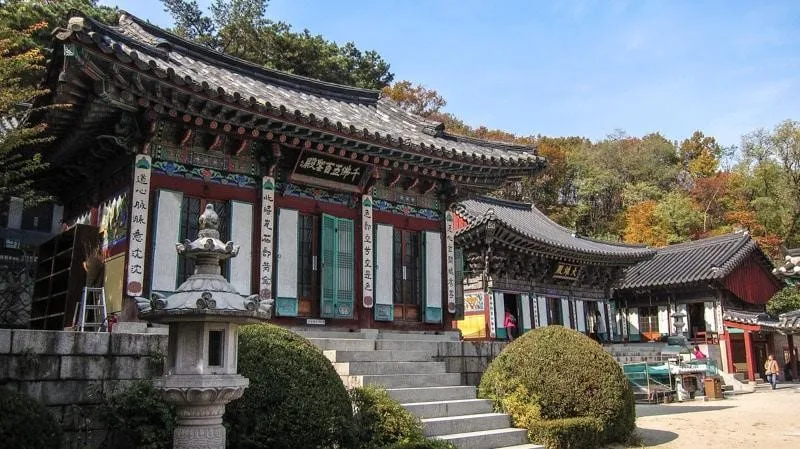 Kuil Hwagyesa, 1. Kuil Cheoneunsa, 2. Kuil Bulguksa, 3. Kuil Haedong Yonggung, 4. Kuil Bongeunsa, 5. Kuil Suguksa, 6. Kuil Beomeosa, 7. Kuil Jogyesa, 8. Kuil Hwagyesa, 9. Kuil Guinsa, 10. Kuil Gakwonsa