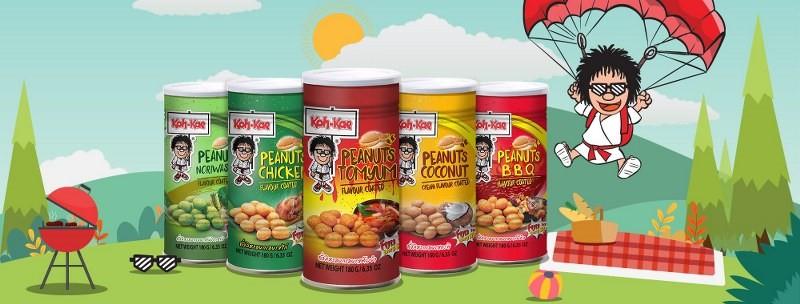 1. Thai Experiences Gift Set, 2. Sabun Beras Khas Thailand, 3. Keripik Durian, 4. Mango Cake, 5. Pad Thai Instant, 6. Kerupuk Kelapa, 7. Permen Susu, 8. Beras Melati Thailand, 9. Kacang Koh-Kae , 10. Thailand Dessert Set