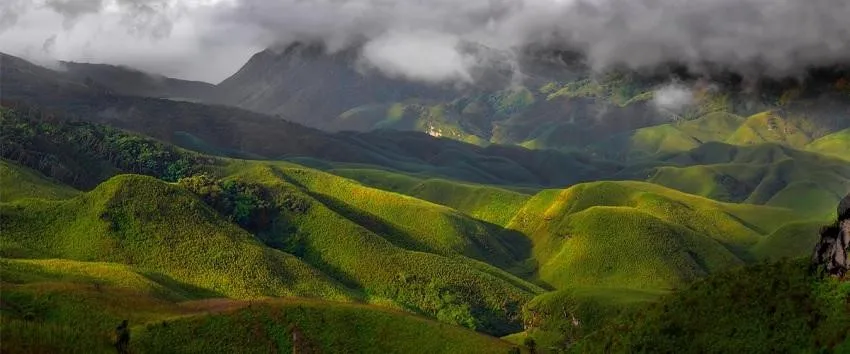 Lembah Dzukou, Kohima, 1. Lembah Bunga, Uttarakhand, 2. Lembah Spiti, Himachal Pradesh, 3. Lembah Nubra, Jammu-Kashmir, 4. Lembah Yumthang, Sikkim Utara, 5. Lembah Dzukou, Kohima, 6. Lembah Lidder, Jammu-Kashmir, 7. Lembah Zanskar, Ladakh, 8. Lembah Suru, Kargil, 9. Lembah Warwan, Kashmir, 10. Lembah Ziro, Arunachal Pradesh