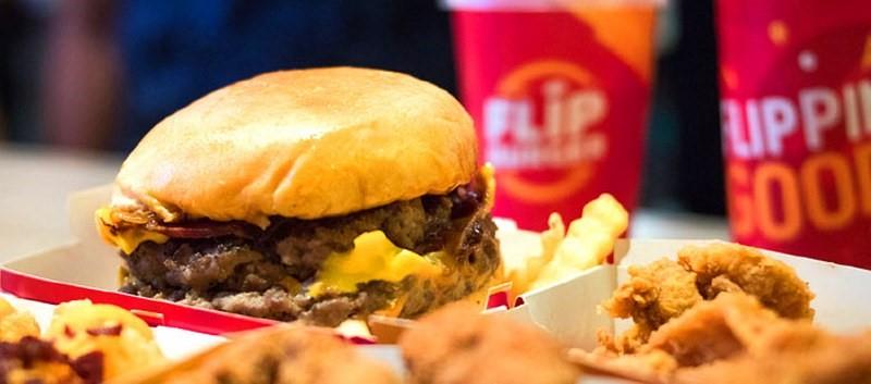 flip burger 1, 1. Smashed Beef Burger Welfare, 2. Double Smashed Cheese Burger, 3. Double Hotness Chicken Burger, 4. Beef Strips & Cheese Tots Fries, 5. Smacker, 6. Fish Burger , 7. Cheese Burger, 8. Nabox Gochujang, 9. Flip Wings, 10. Es Kopi Susu Flip