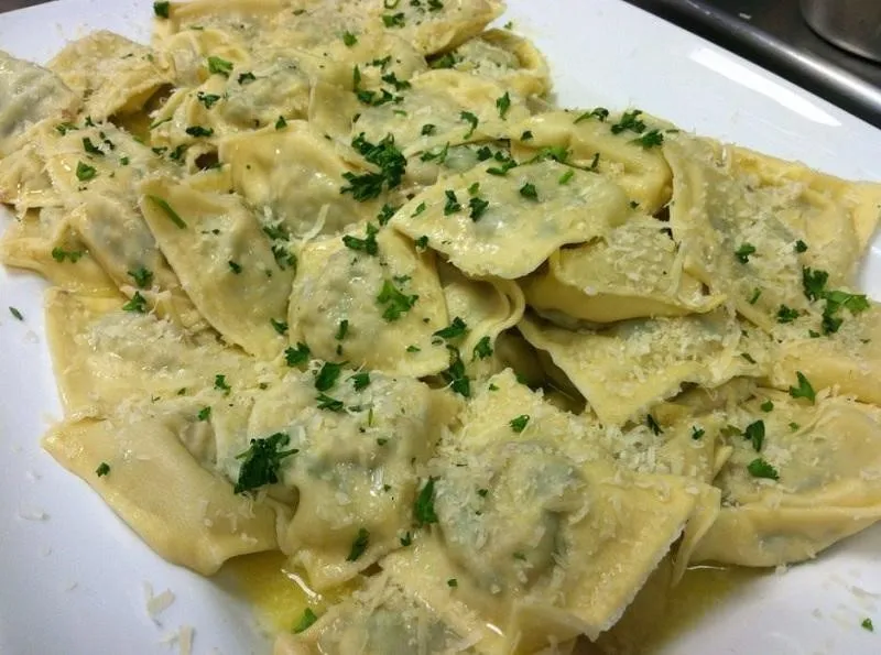 Ravioli alla Genovese, 1. Pasta alla Norma, 2. Amatriciana, 3. Ziti alla Genovese, 4. Orecchiette con le Cime di Rapa, 5. Cacio e pepe, 6. Rigatoni con la pajata, 7. Tagliatelle alla Boscaiola, 8. Pasta e ceci, 9. Vincisgrassi, 10. Ravioli alla Genovese