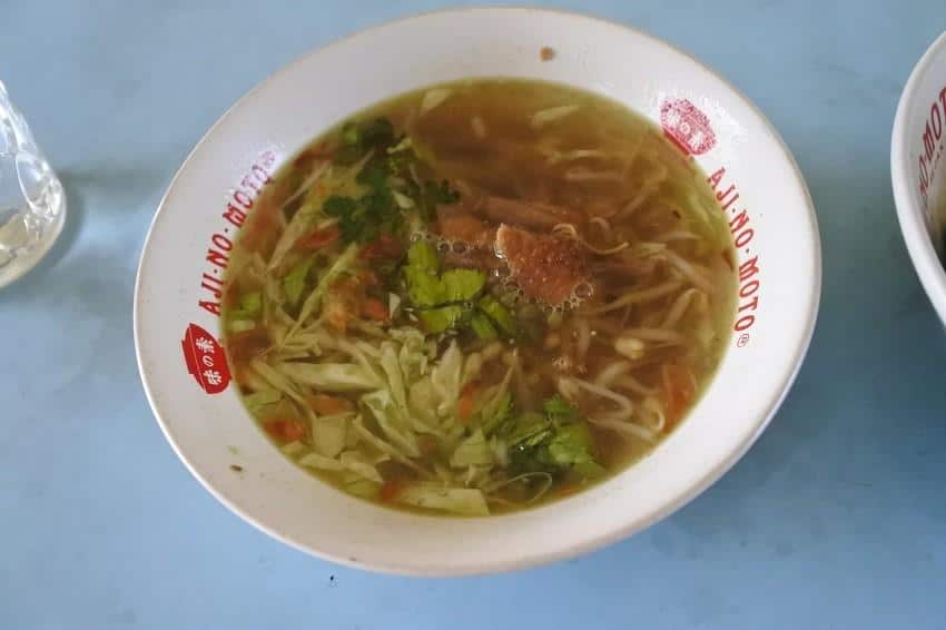 1. Sego Wiwit, 2. Sego Gudangan, 3. Nasi Trancam, 4. Nasi Tumpang Lethok, 5. Bakmi Miroso, 6. Swike Kodok, 7. Sop Ayam Pecok, 8. Soto Bebek dan Bebek Bacem, 9. Kepel Klaten, 10. Keripik Cakar, Belut dan Paru
