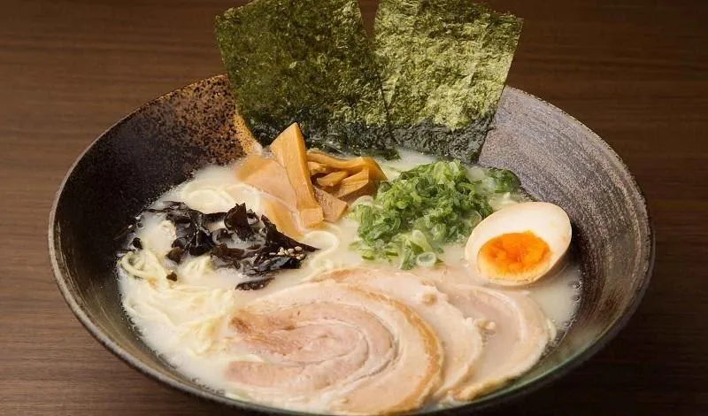Tonkotsu_, 1. Tsukemen, 3. Tonkotsu , 4. Shoyu, 5. Champon, 7. Hiyashi Chuka, 8. Abura, 9. Kogashi, 10. Asahikawa 
