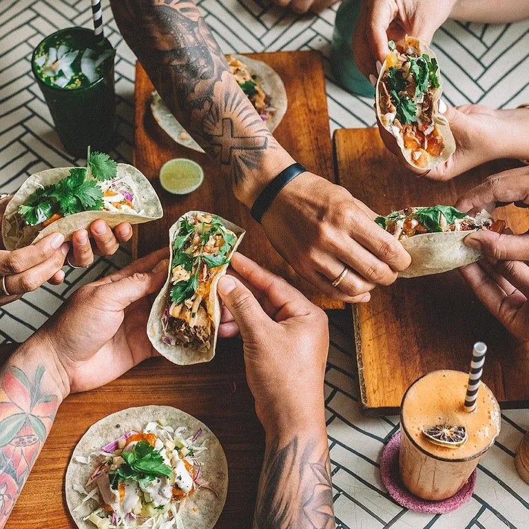 Chicken Taco, 1. Fairy Floss Pancakes, 2. Quinoa, Feta &amp; Avo Salad, 3. Egg Benedict, 4. Chicken Taco, 5. Scrambled Tofu, 6. Summer Poke Bowl, 7. Burger, 8. Jamaican Spiced Chicken, 9. Hot Churros, 10. Paket Hangover Meal