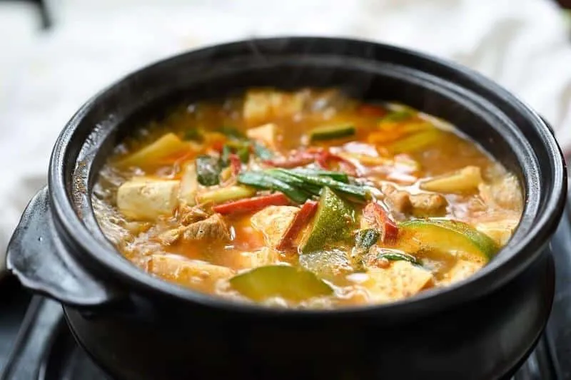 Doenjang Jjigae_, 2. Jjigae, 4. Jeongol, 1. Budae Jjigae, 2. Kimchi Jjigae, 3. Sundubu Jjigae, 4. Doenjang Jjigae, 5. Kongbiji Jjigae, 6. Cheonggukjang Jjiggae, 7. Ahl jjigae
