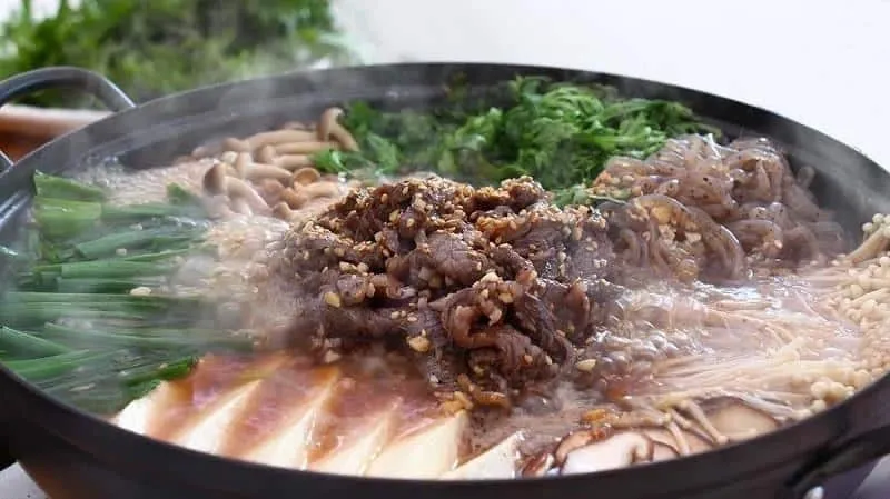 Jeongol_, 2. Jjigae, 4. Jeongol, 1. Budae Jjigae, 2. Kimchi Jjigae, 3. Sundubu Jjigae, 4. Doenjang Jjigae, 5. Kongbiji Jjigae, 6. Cheonggukjang Jjiggae, 7. Ahl jjigae