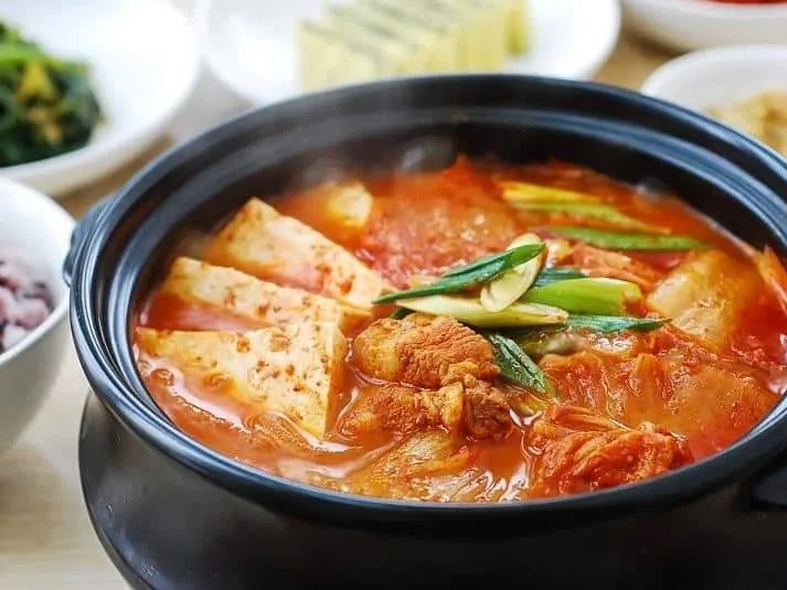 Kimchi JJigae, 2. Jjigae, 4. Jeongol, 1. Budae Jjigae, 2. Kimchi Jjigae, 3. Sundubu Jjigae, 4. Doenjang Jjigae, 5. Kongbiji Jjigae, 6. Cheonggukjang Jjiggae, 7. Ahl jjigae