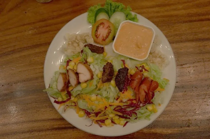 Steak Hut Salad, 1. Chicken Cordon Bleu, 2. Tenderloin Black Pepper, 3. Mozzarella Beef Roll, 4. Spicy Tenderloin Steak, 5. Beef Tongue Steak, 6. Sirloin Steak, 7. Chicken Steak, 8. Steak Hut Salad, 9. Steak Hut Omelet, 10. New Zealand Beef Rib