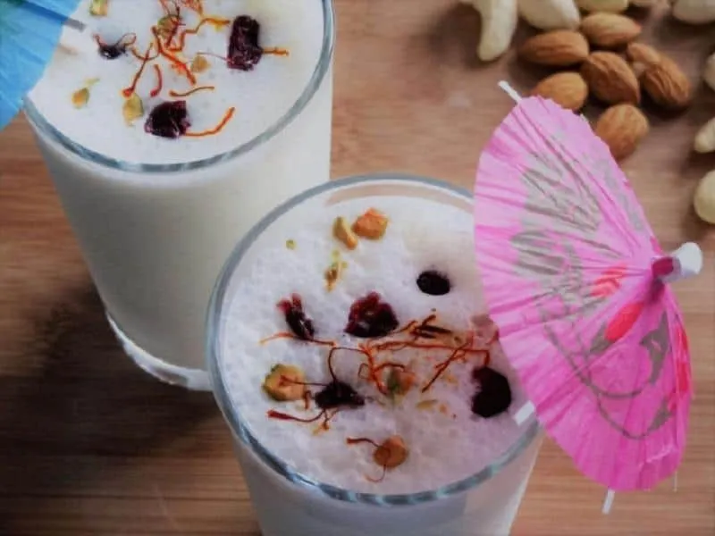 Sweet Lassi_, 1. Chaas, 2. Thandai, 3. Masala Milk, 4. Falooda, 5. Lassi, 6. Jigarthanda, 7. Haldi Doodh, 8. Badam Doodh, 9. Sweet Lassi, 10. Bhang Lassi