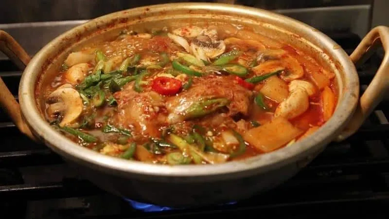 Tang, 2. Jjigae, 4. Jeongol, 1. Budae Jjigae, 2. Kimchi Jjigae, 3. Sundubu Jjigae, 4. Doenjang Jjigae, 5. Kongbiji Jjigae, 6. Cheonggukjang Jjiggae, 7. Ahl jjigae