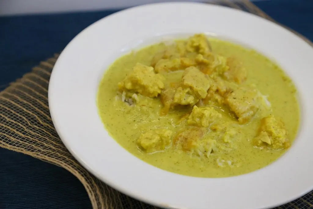 Mas Riha, 1. Garudhiya, 2. Bajiya, 3. Mas Huni, 4. Gulha, 5. Mas Riha, 6. Fihunu Mas, 7. Huni Roshi, 8. Bis Keemiya, 9. Rihaakuru, 10. Chicken Biryani