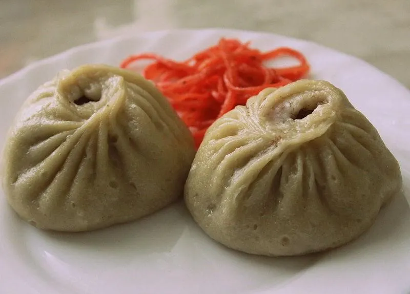 Buuz, 2. Khorkhog, 3. Tsuivan, 4. Khuushuur, 5. Bantan, 6. Boodog, 7. Aaruul, 8. Bansh, 9. Chanasan Makh, 10. Guriltai Shul
