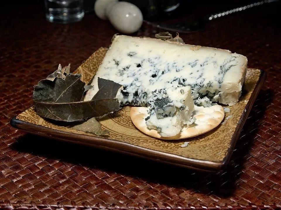 Cabrales, 1. Cabrales, 2. Arzúa-Ulloa, 3. Manchego, 4. Torta del casar, 6. Mahón, 7. Tetilla, 8. Idiazabal, 9. San Simon da Costa, 10. Nata de Cantabria