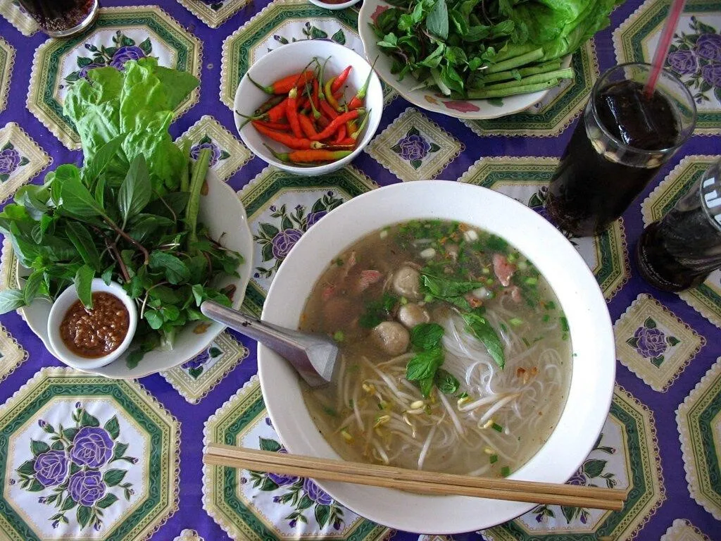 Khao Piak Sen, 1. Khao Niew, 3. Sai Oua, 4. Mok Kai, 5. Soop Pak, 6. Khao Piak Sen, 7. Tam Mak Hoong, 8. Muu Haeng, 9. Or Lam, 10. Khao Piak Khao